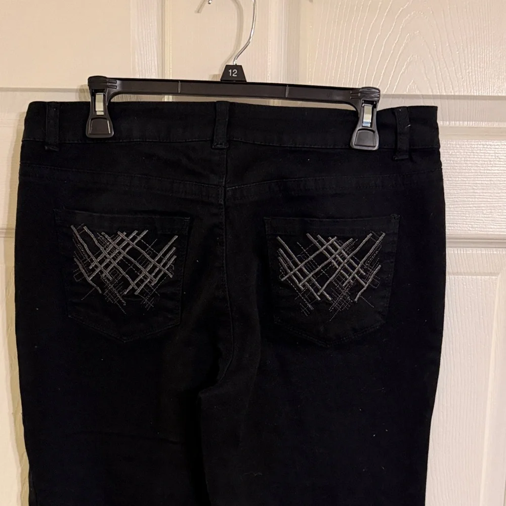 Christopher & Banks Black Women's Jeans - Picture 3 of 4